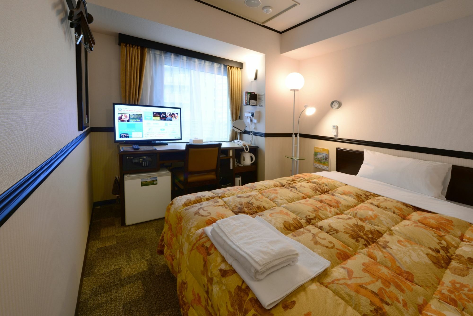 Toyoko Akabane-eki Higashi-guchi Ichiban-gai Hotel Tōkyō