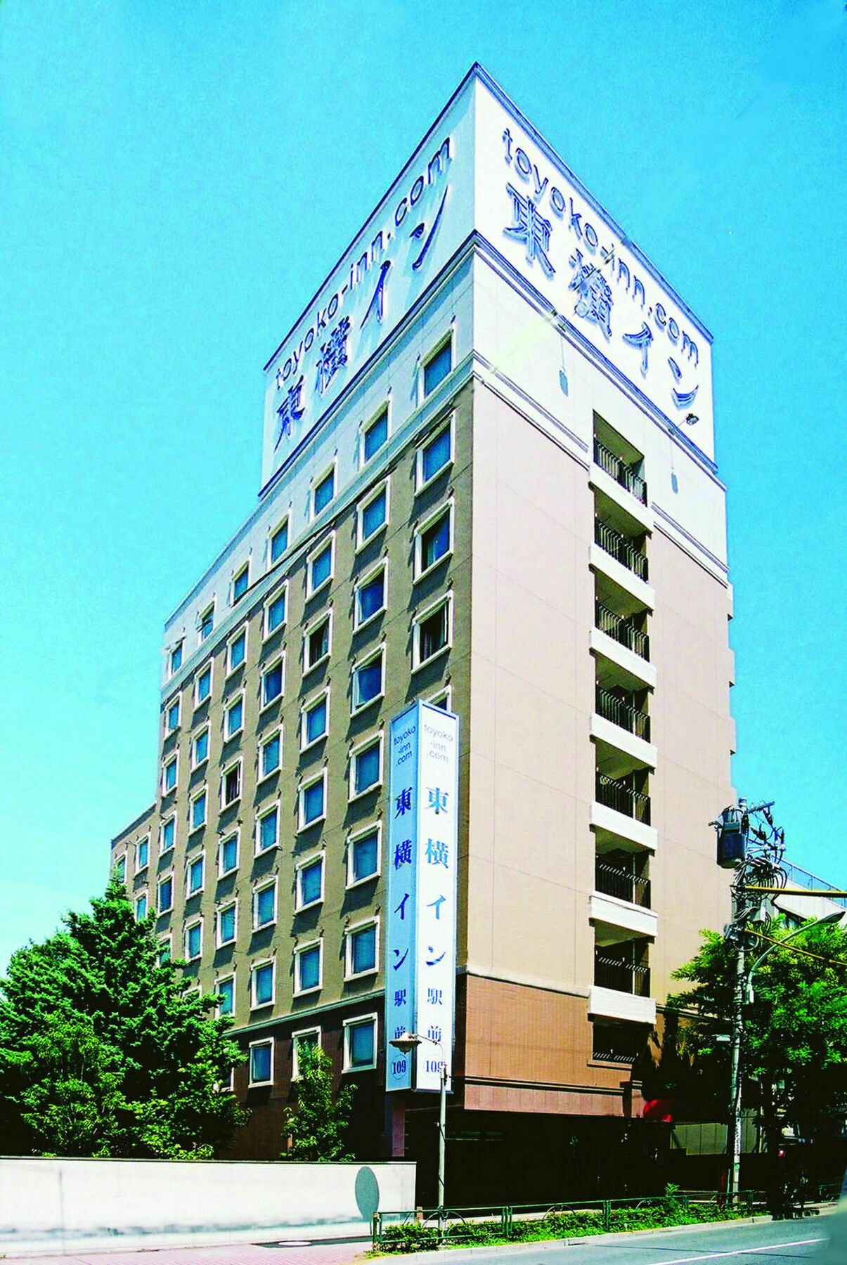 Toyoko Akabane-eki Higashi-guchi Ichiban-gai Tōkyō